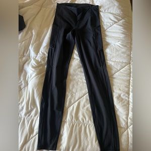 black lululemon leggings. brand new. never worn. size 2.